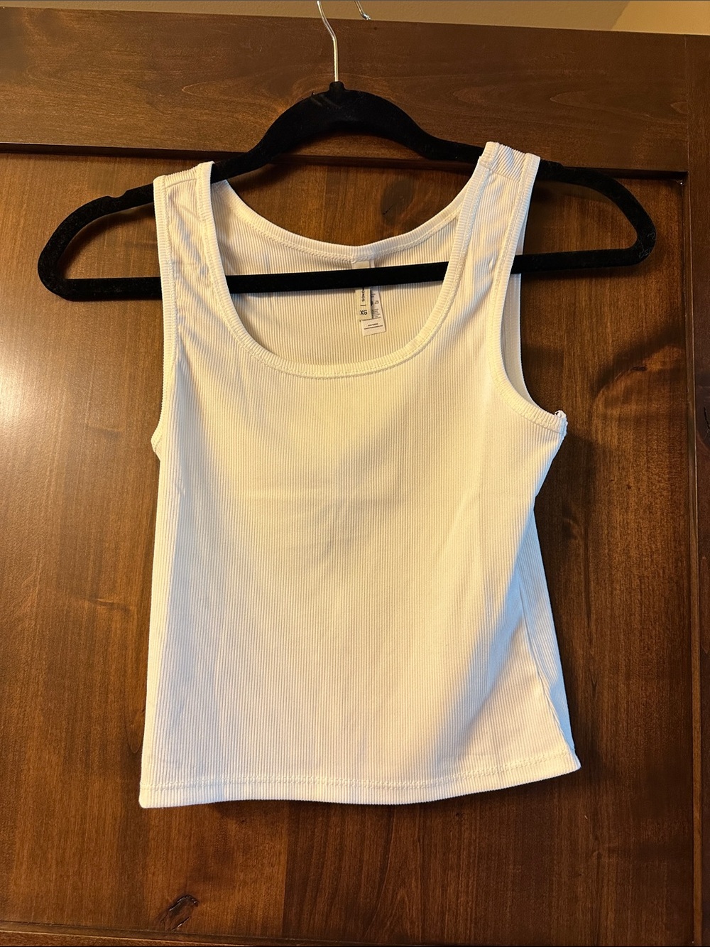 7 Diamonds Off White Ribbed Tank Top - Women NWOT